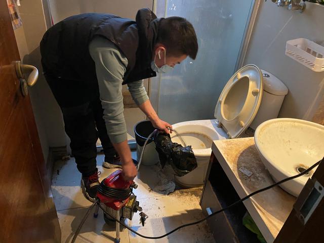 汶川马桶疏通-疏通下水道