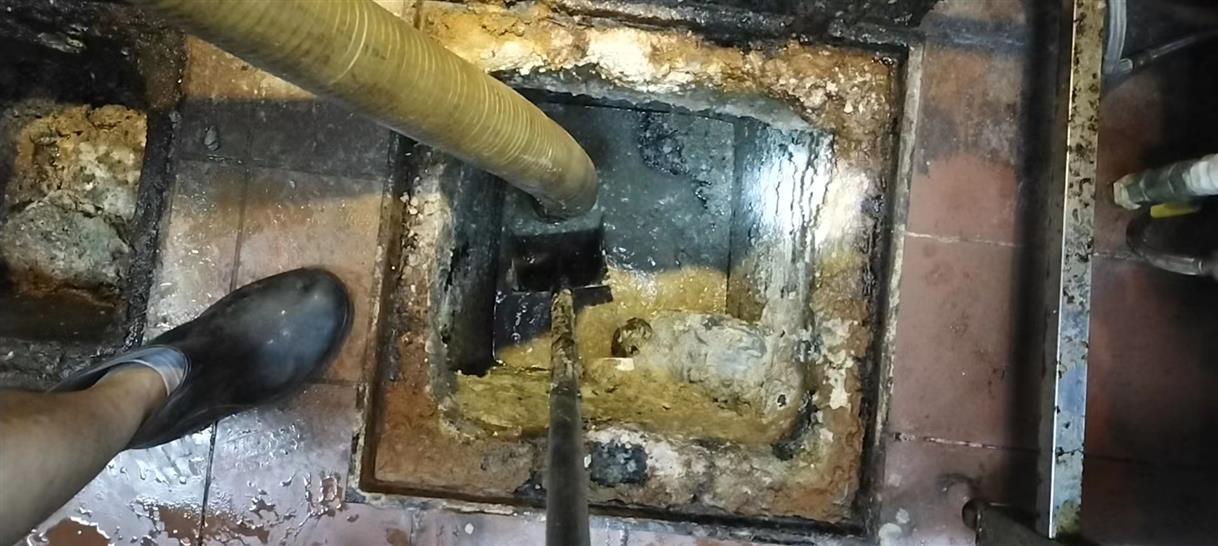 汶川化油池清理-污水池清掏